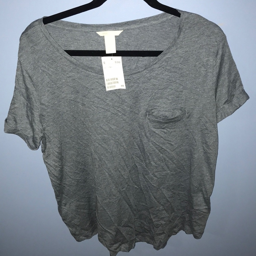 Blue tee with chest pocket